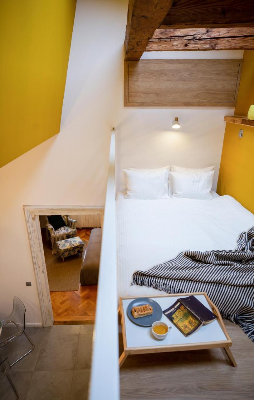Yellow Apartment Kaloşvar Dış mekan fotoğraf